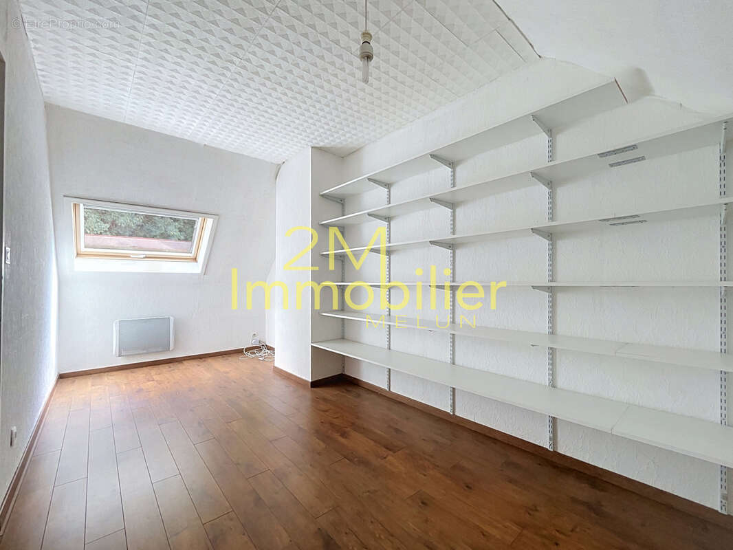 A vendre - maison familiale - photo 10