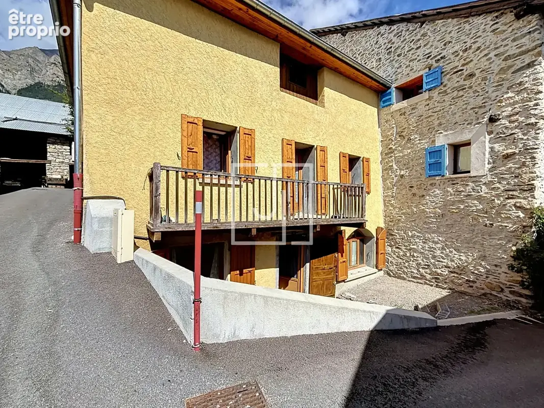 Maison de village avec combles aménageables   Hameau des Sanières à Jausiers - photo 16