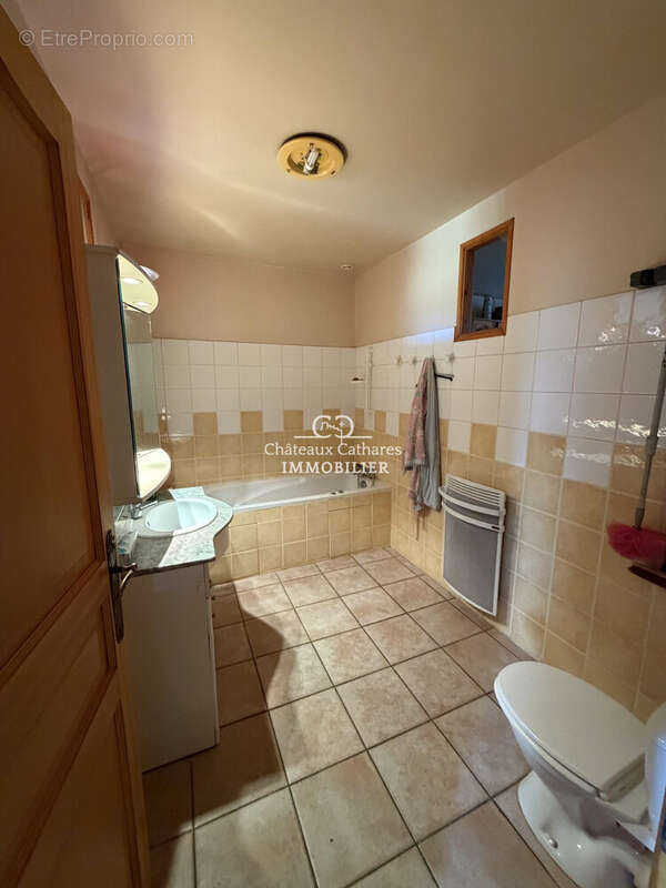 Maison à DUILHAC-SOUS-PEYREPERTUSE