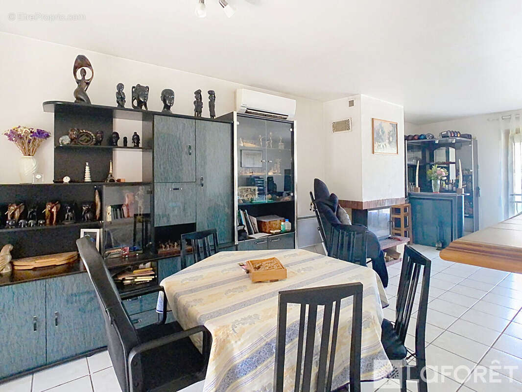 Maison Marignane 5 pièce(s) 98.17 m2 - photo 7