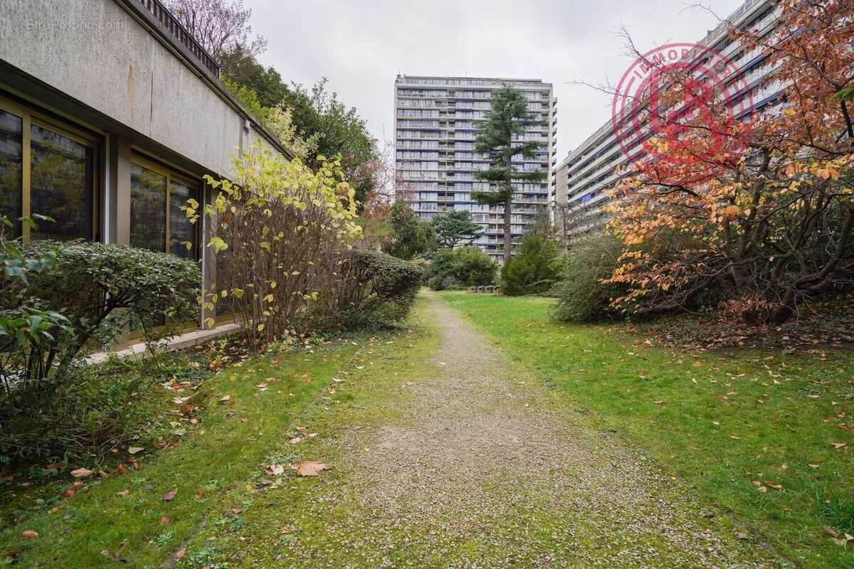 Commerce à BOULOGNE-BILLANCOURT