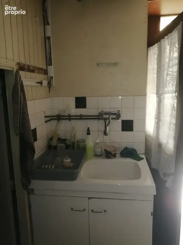 Maison mitoyenne, grange, 7 660 m2, travaux - photo 4