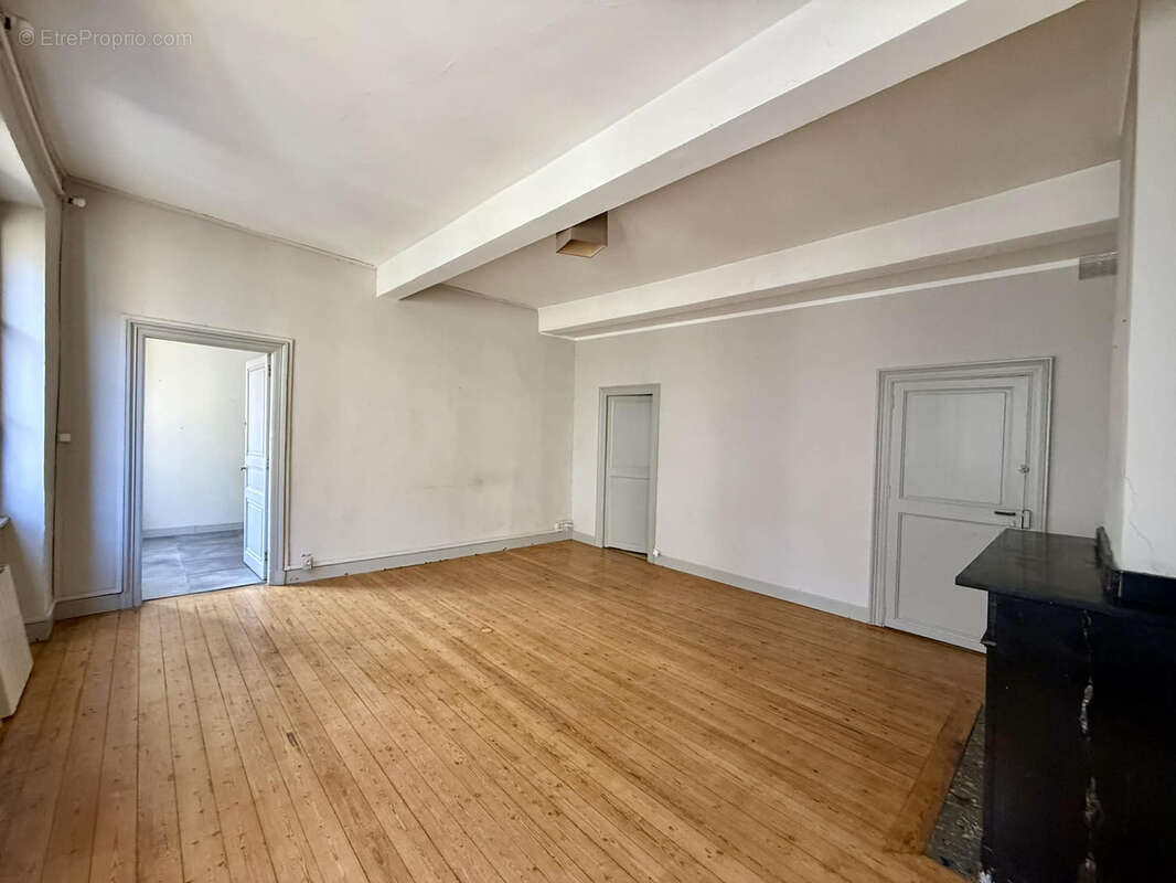 Appartement à CARCASSONNE