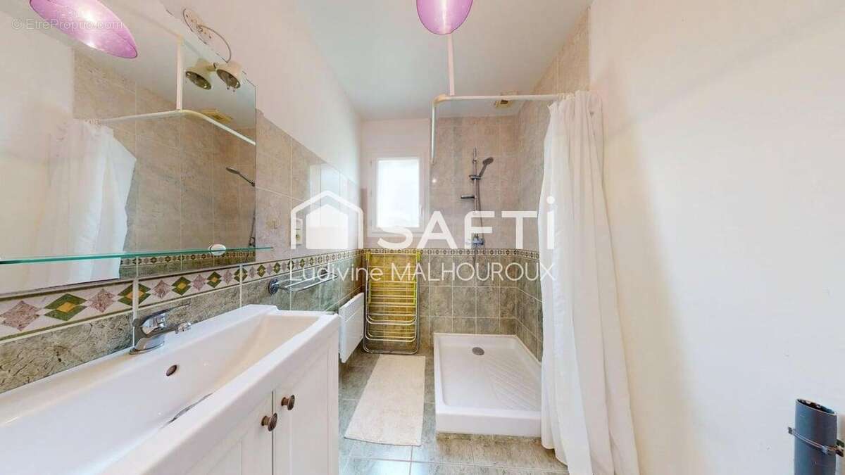 Photo 8 - Maison à SAINT-SEVERIN