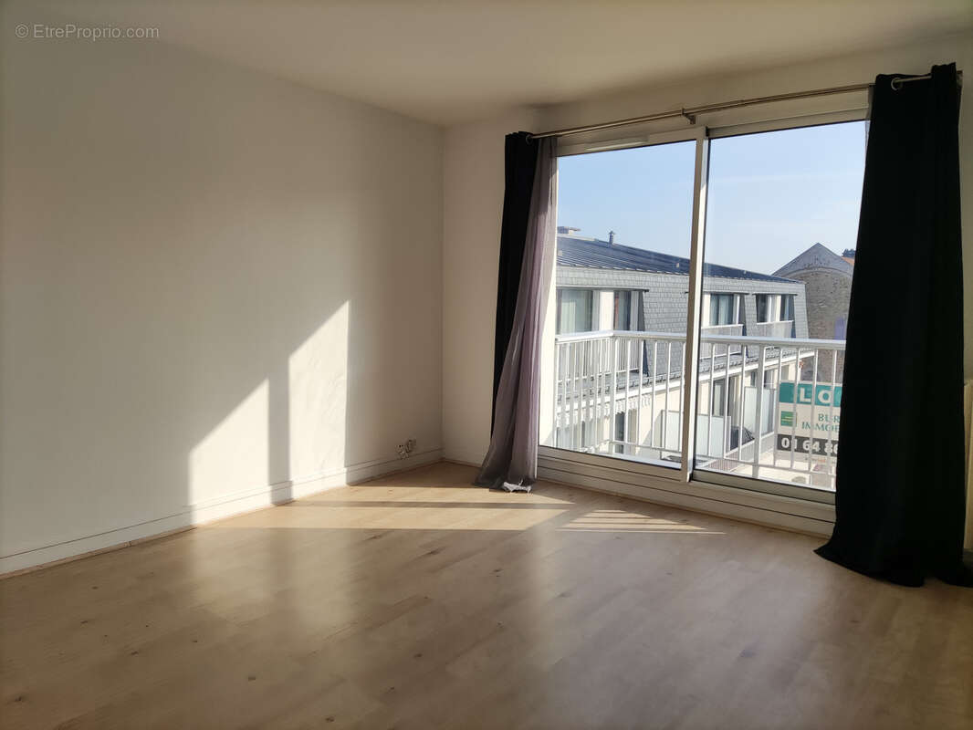 Appartement à BURES-SUR-YVETTE