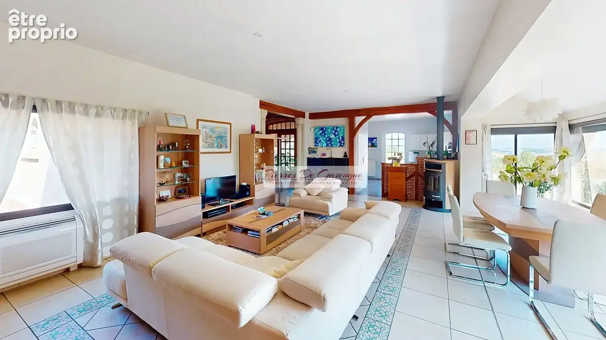 Propriété de campagne – maison principale, maison d’amis, parc avec piscine - photo 9