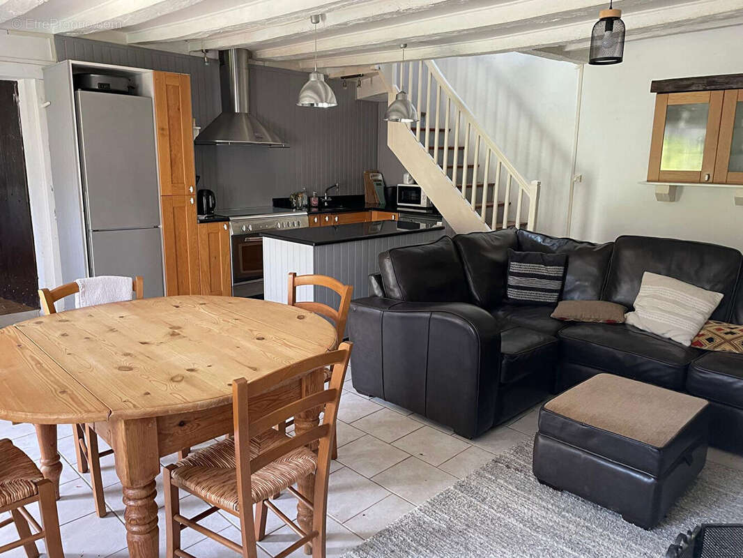 Maison 99 m² à Chaumussay  - photo 3