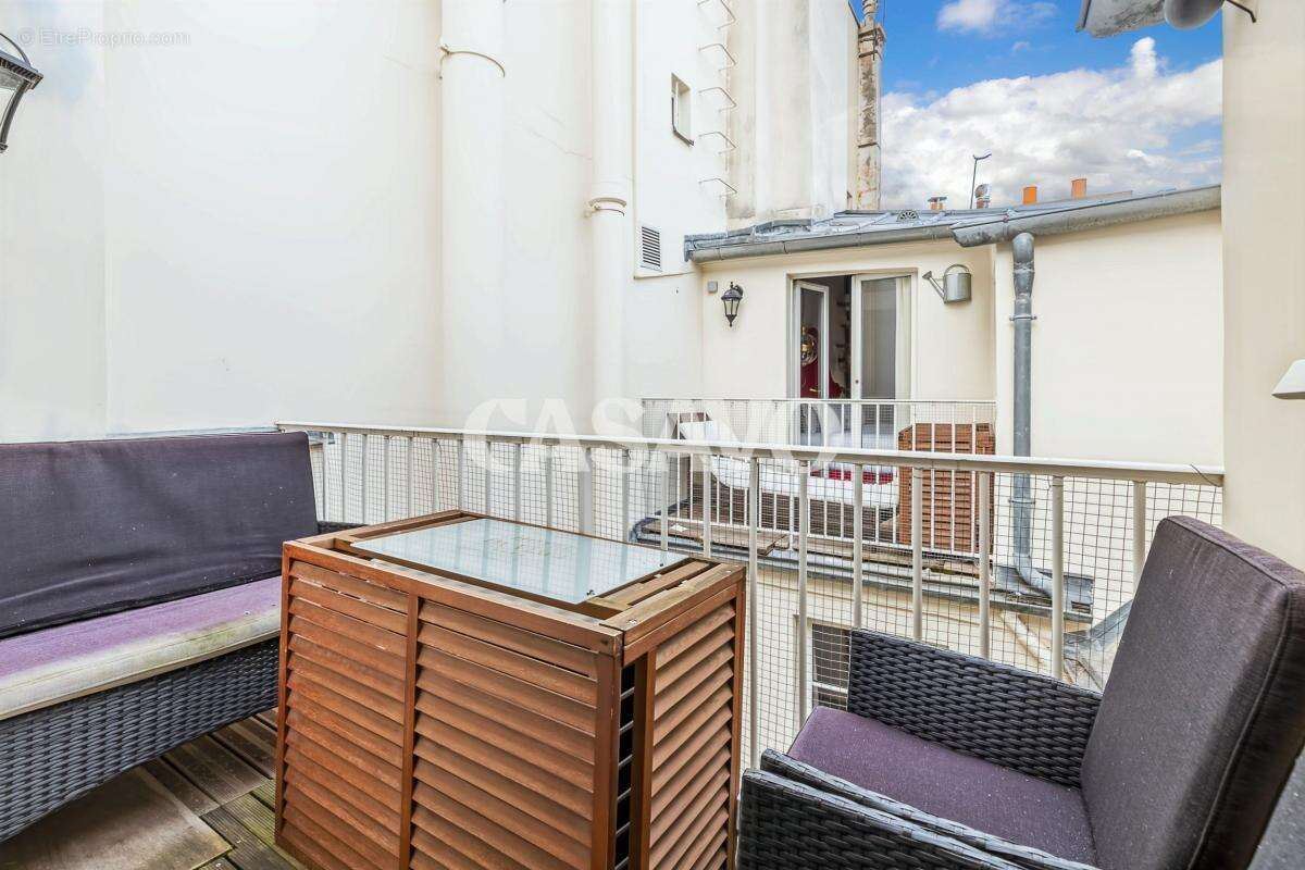Appartement à PARIS-6E