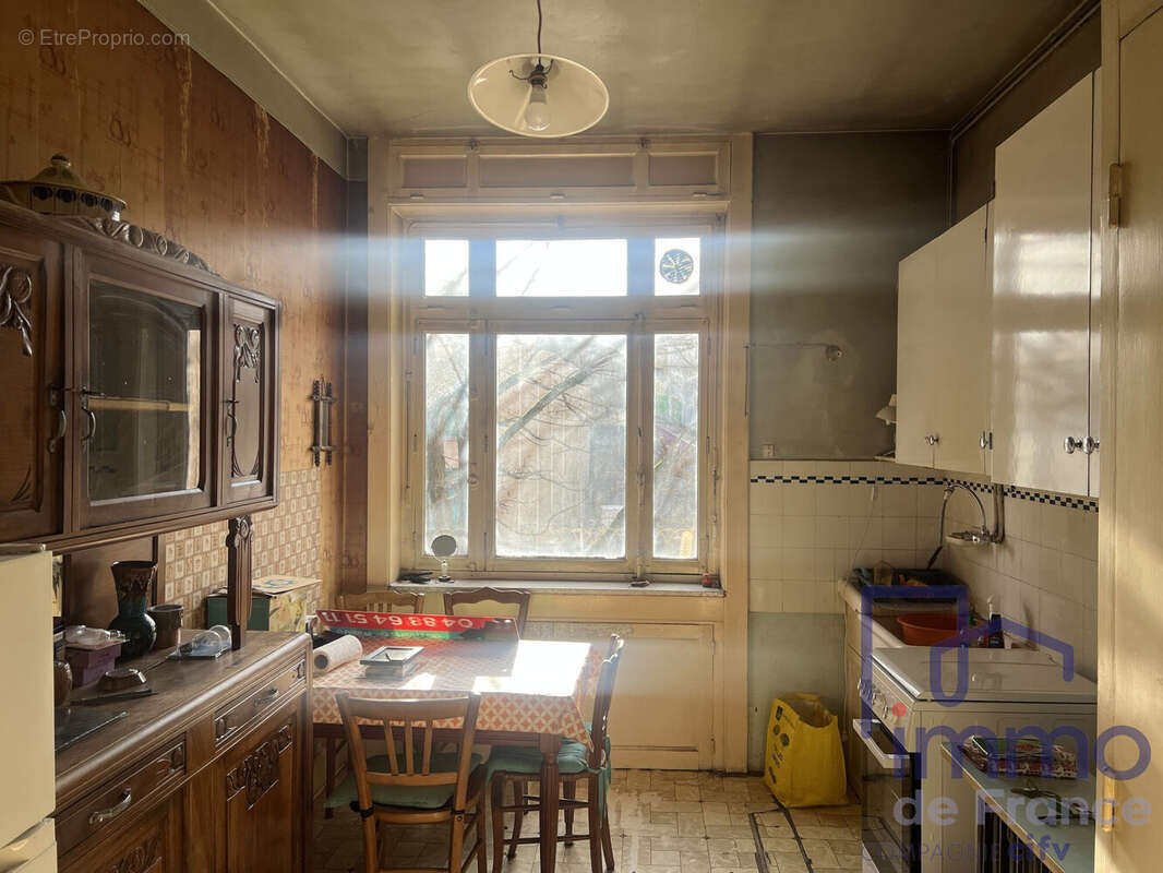 Appartement à SAINT-ETIENNE