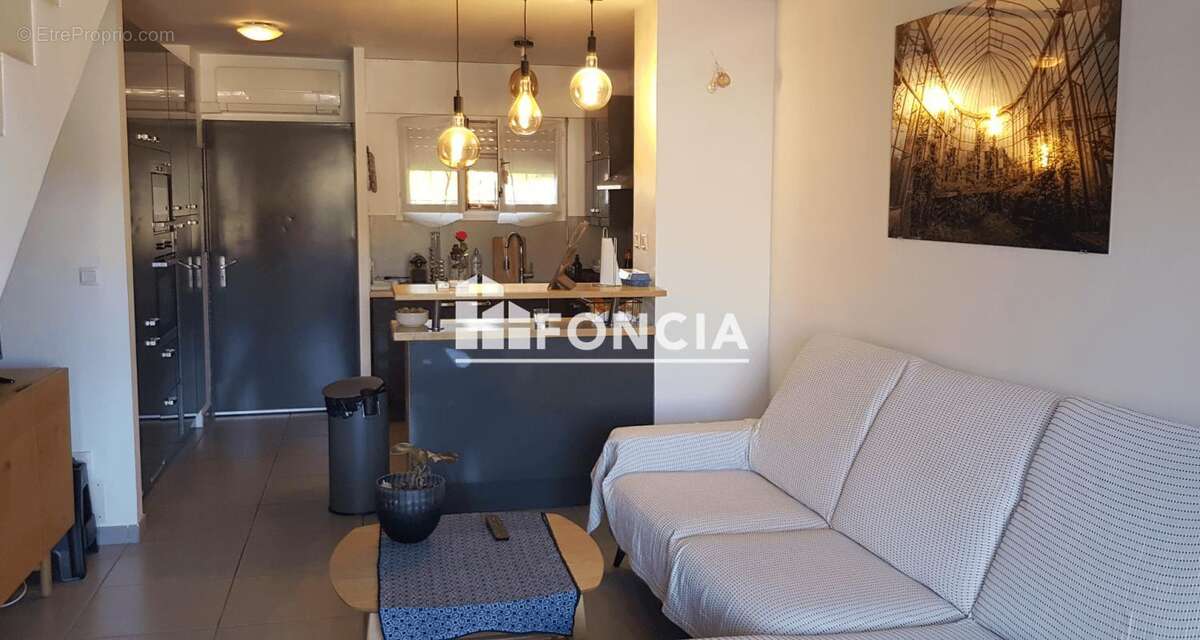 Appartement à SANARY-SUR-MER
