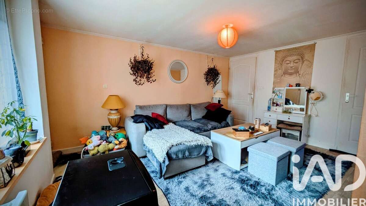 Appartement 125 m² à Givet  - photo 4