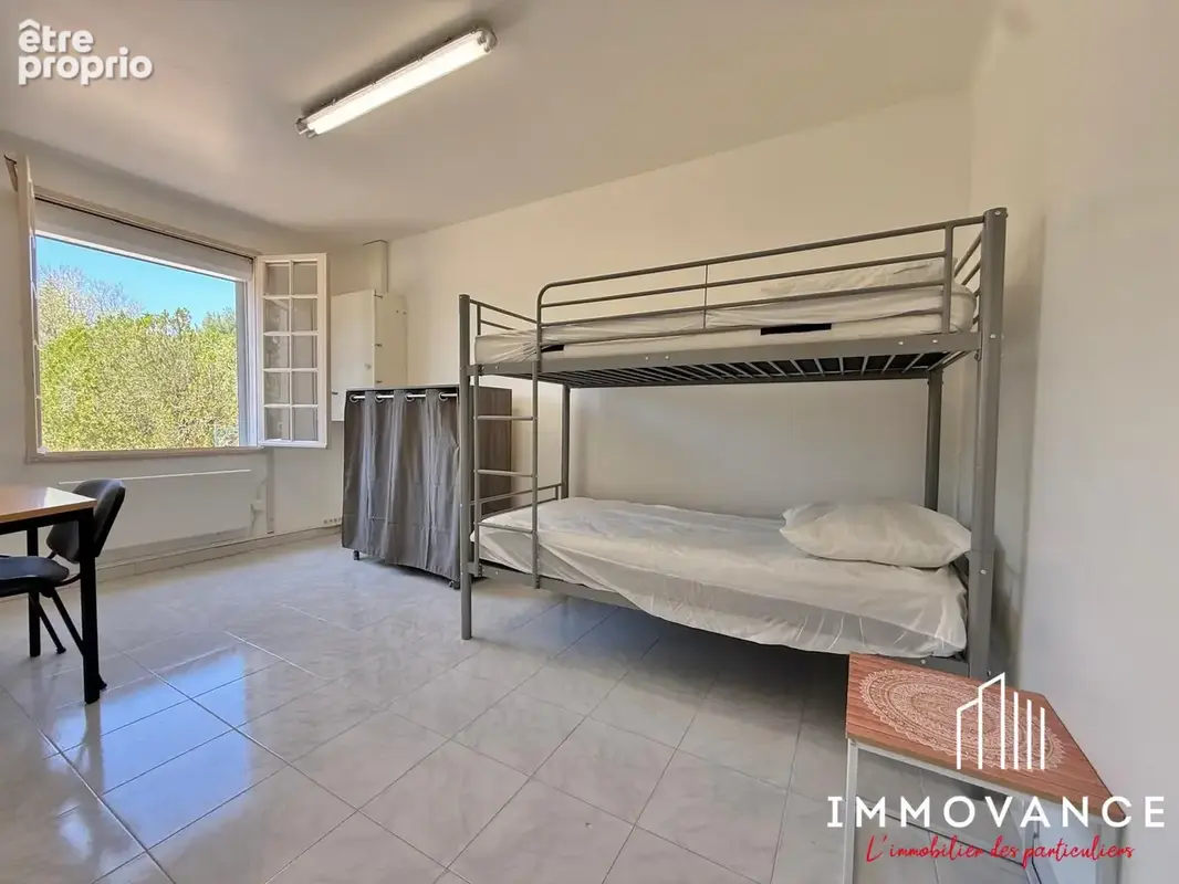 Maison 100 m² à Saint-Remy-De-Provence  - photo 6