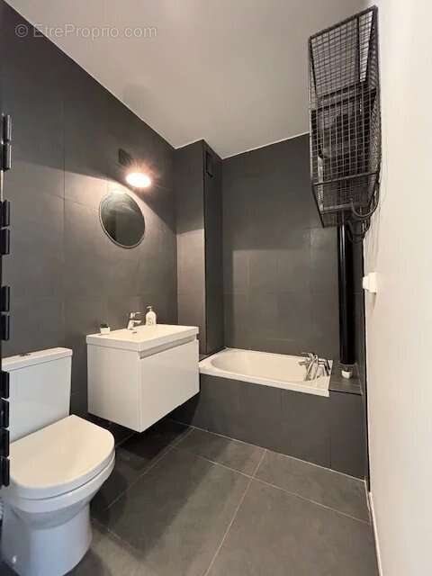 Appartement à SARTROUVILLE