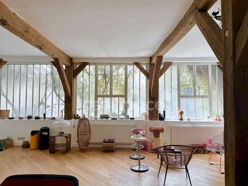 Appartement à PARIS-11E