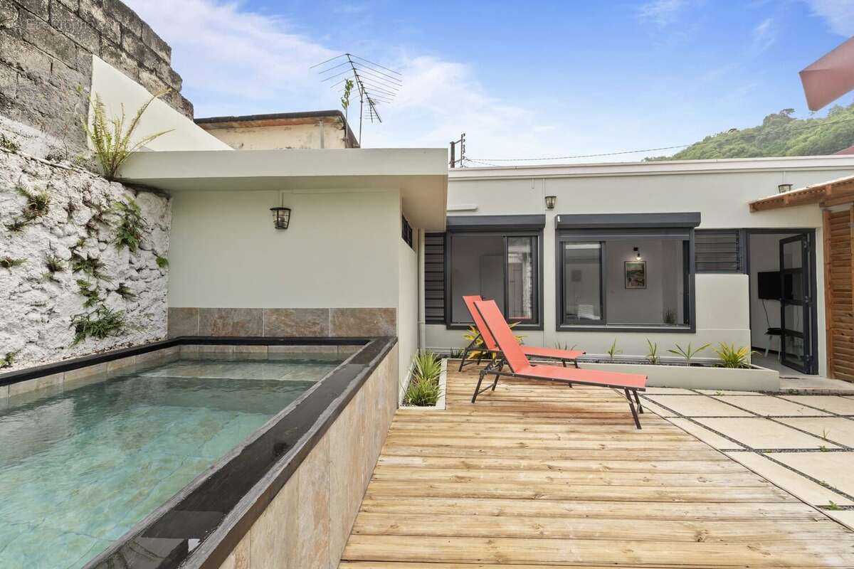 Maison à SAINT-PIERRE