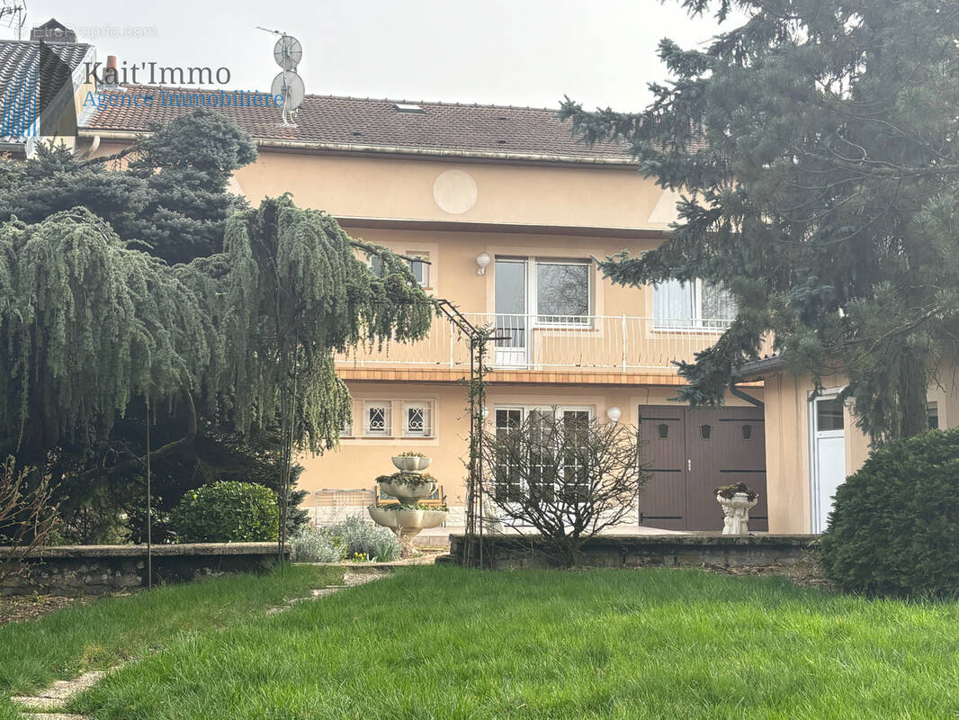 Maison à LOMMERANGE