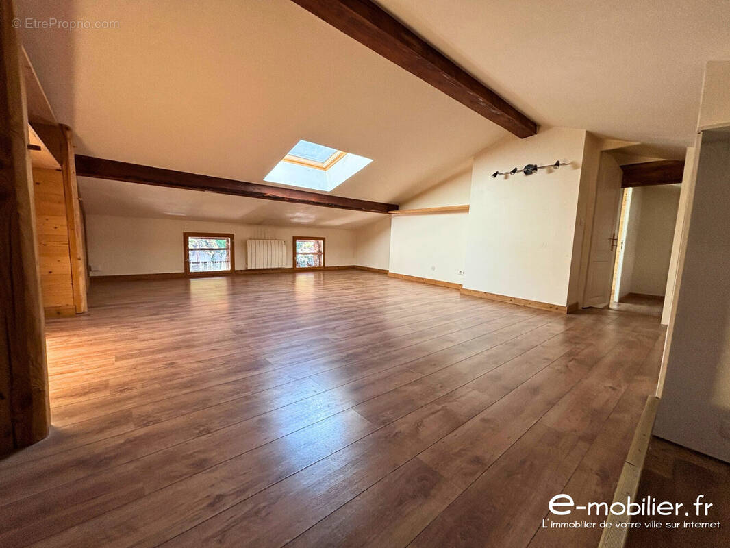 Appartement à MOUTIERS