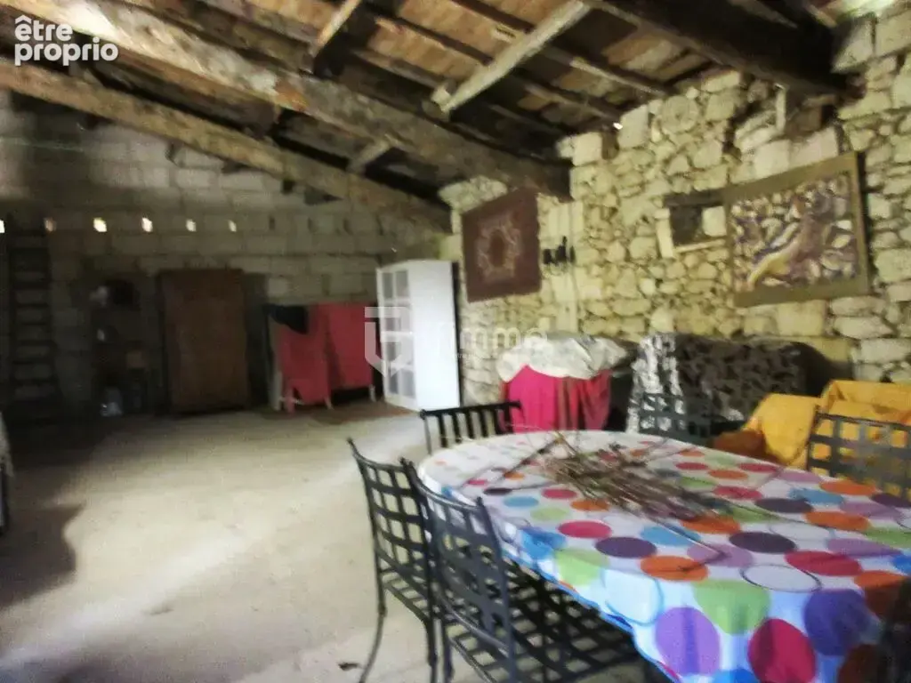 Spacieuse maison en pierre - photo 17
