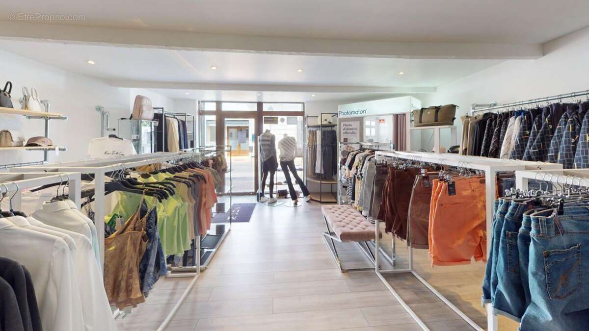 Commerce à FRONTIGNAN