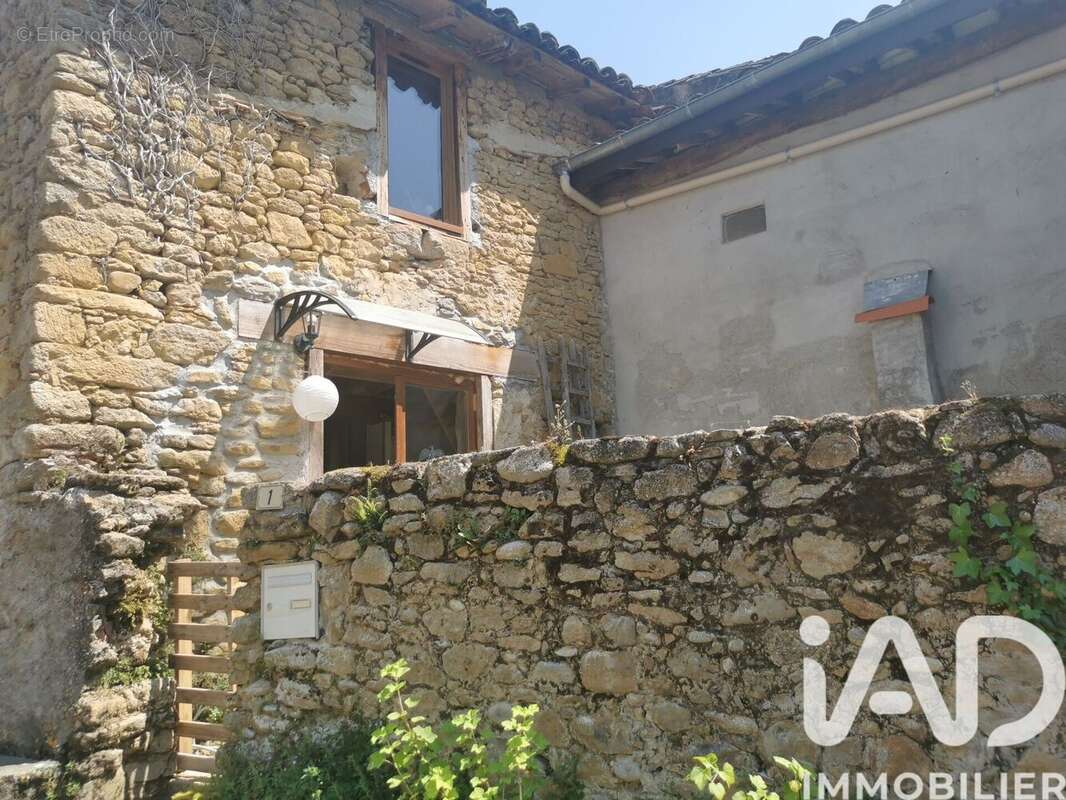 Maison 60 m² à Teilhet  - photo 2