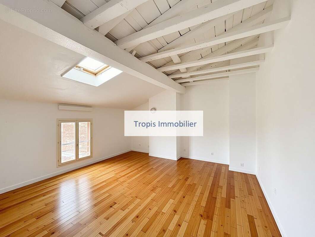   - Appartement à TOULOUSE