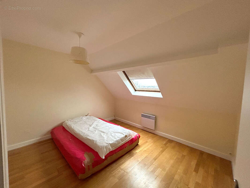 Maison à L'HAY-LES-ROSES