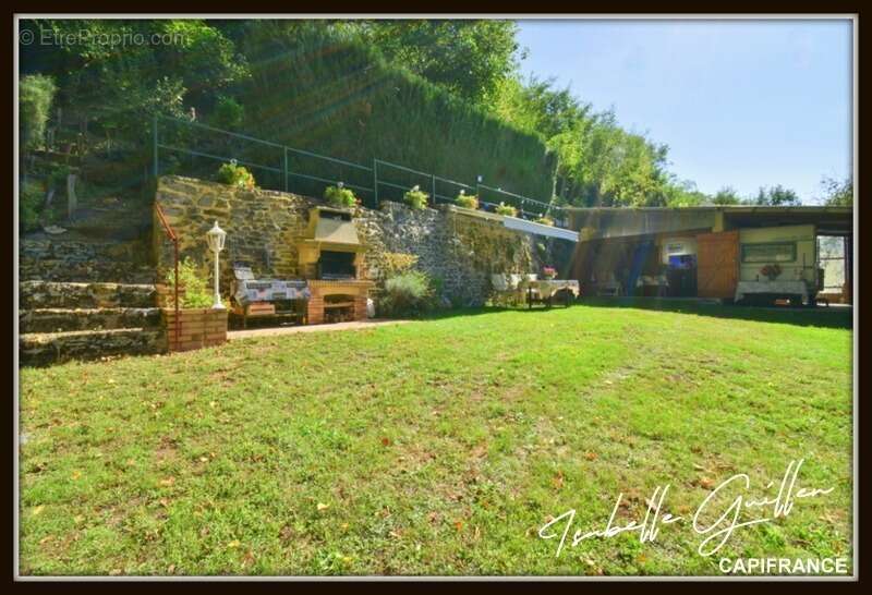 Maison à CHATEAUMEILLANT