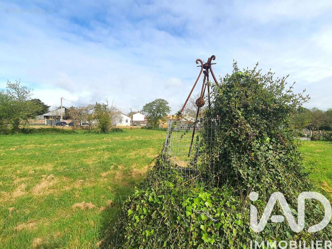 Photo 5 - Terrain à SAINT-VINCENT-SUR-GRAON