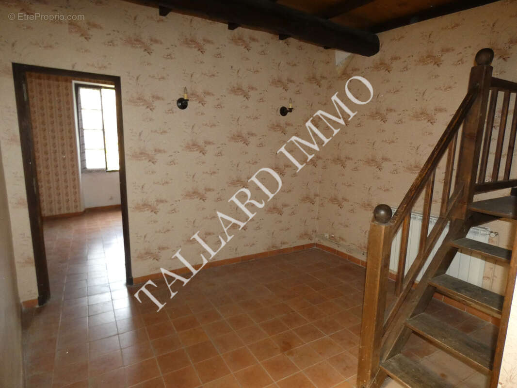 Gros potentiel habitation et/ou location annuelle ou saisonnière - photo 27