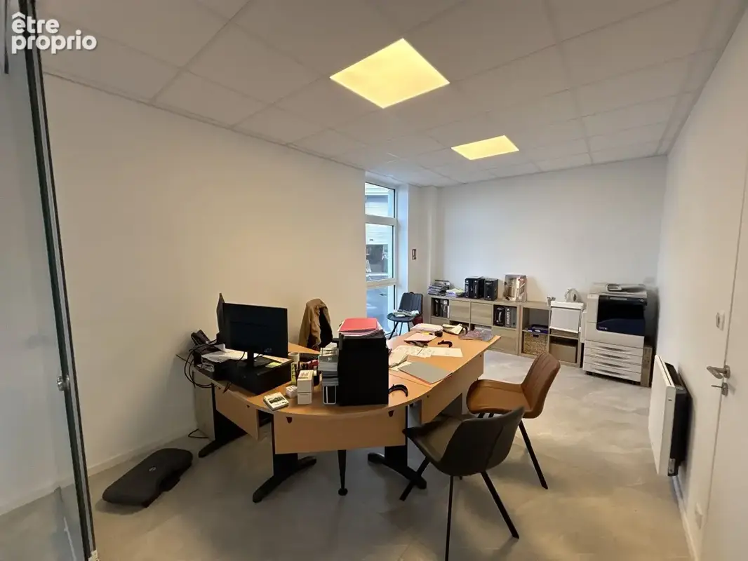 A vendre / a louer - guipavas kergaradec - bureaux neufs de 205 m² - photo 6