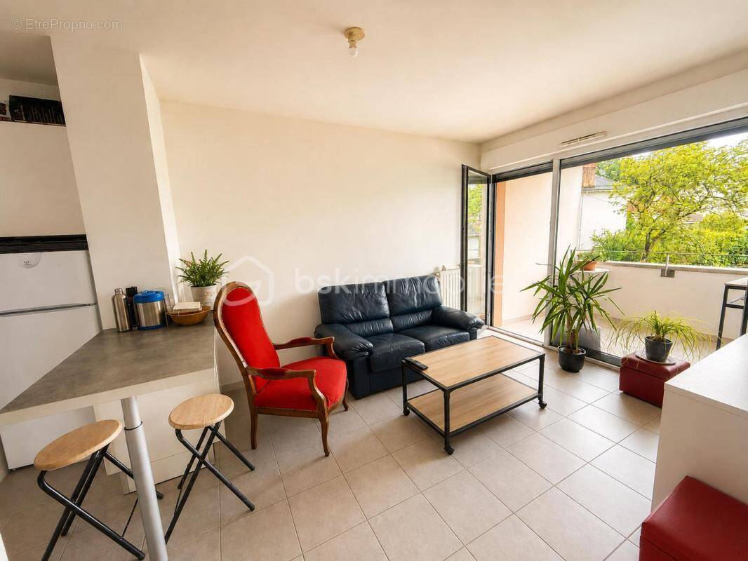Appartement à SAINT-SEBASTIEN-SUR-LOIRE