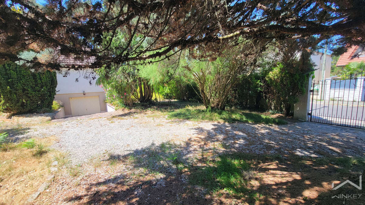 Maison 6 pièces 4 chambres avec sous-sol total   Coubron - photo 15