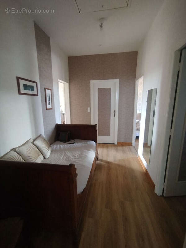 Maison à SAINT-CALAIS