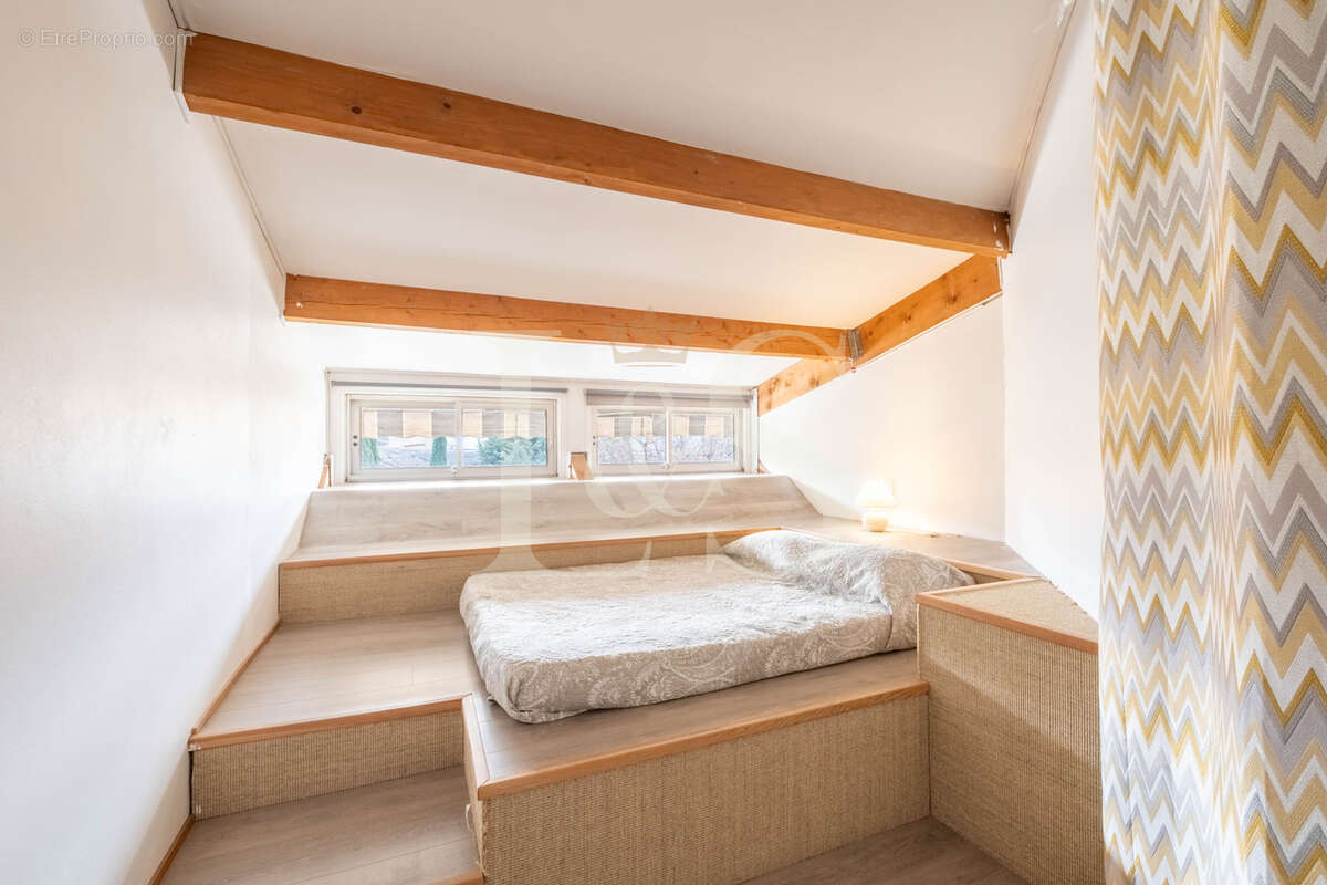 Maison à CABRIERES-D'AVIGNON