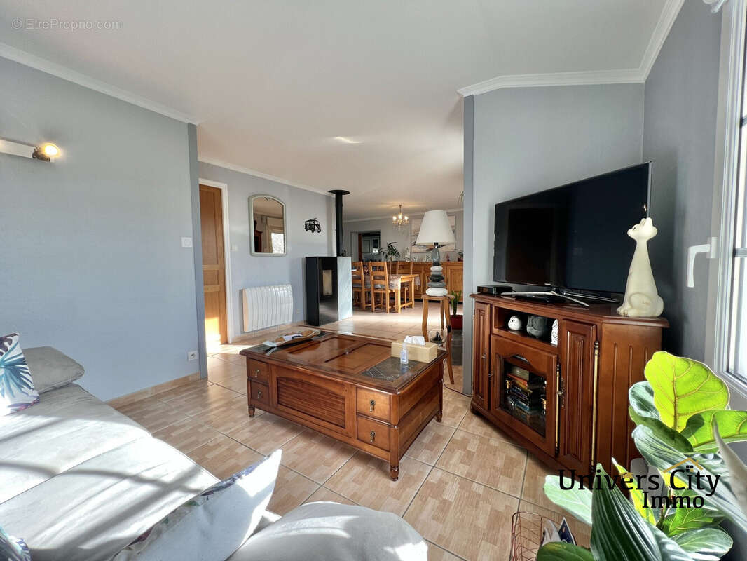 Maison à PONT-SAINT-MARTIN