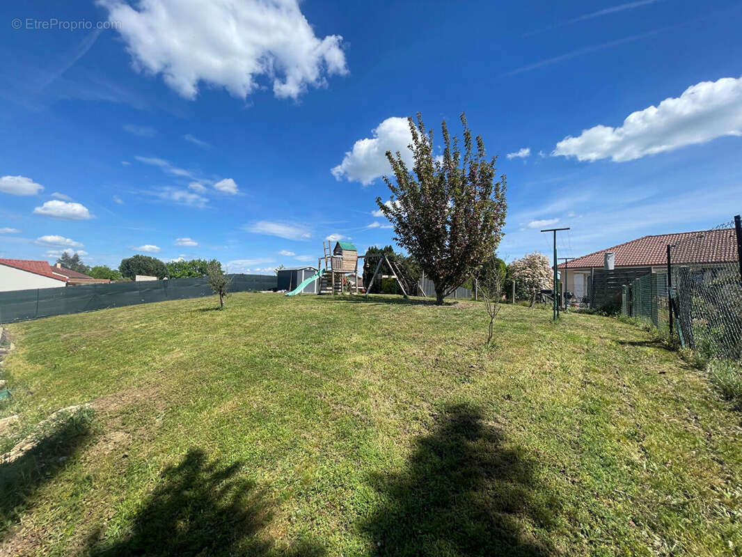 Maison à BOSMIE-L'AIGUILLE