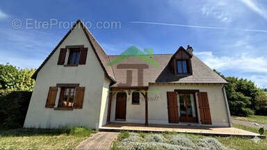 Châteaudun - photo 2
