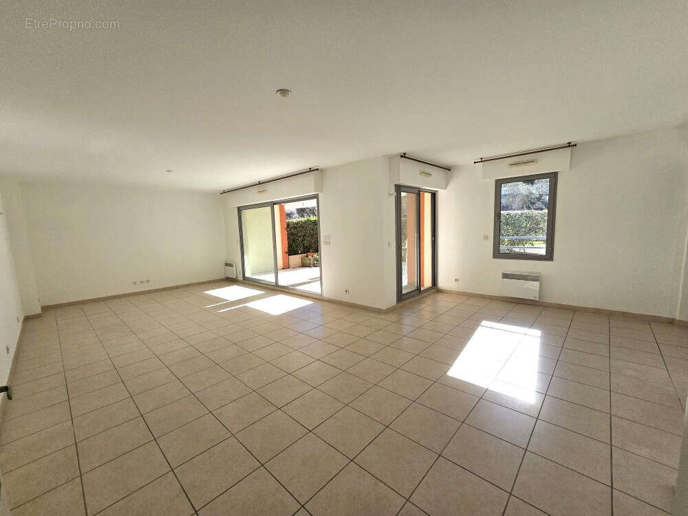 Appartement à NIMES