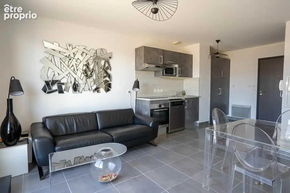 À vendre à Concarneau T3, superbe vue mer Dernier étage, Grande terrasse, Piscine. 2 places de parking - photo 4