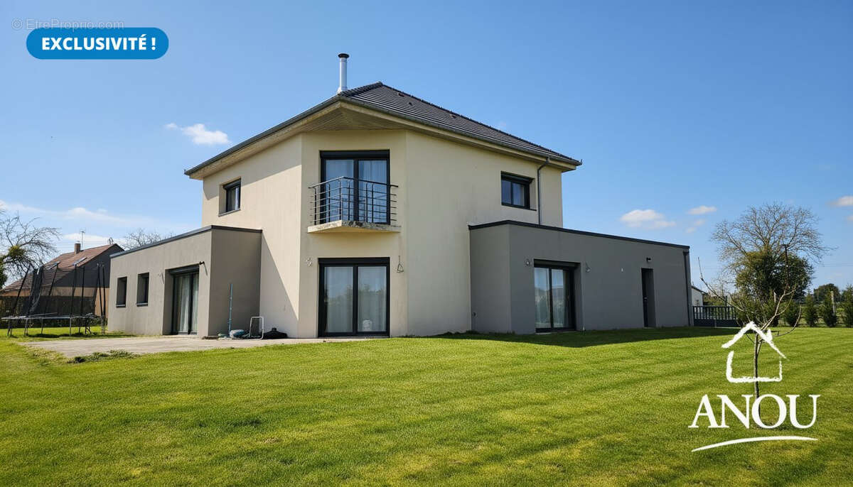 Maison à CHAPELLE-ROYALE