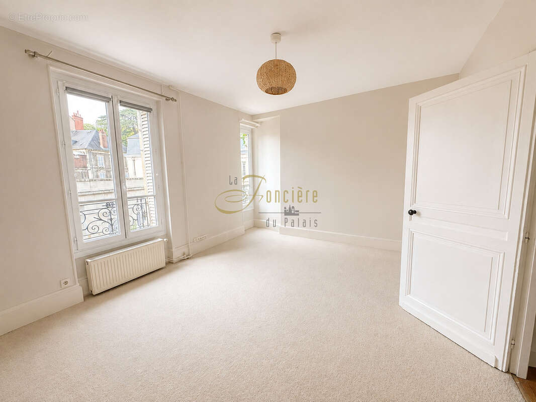 Appartement de charme au pied de la cathédrale de Bourges - photo 6