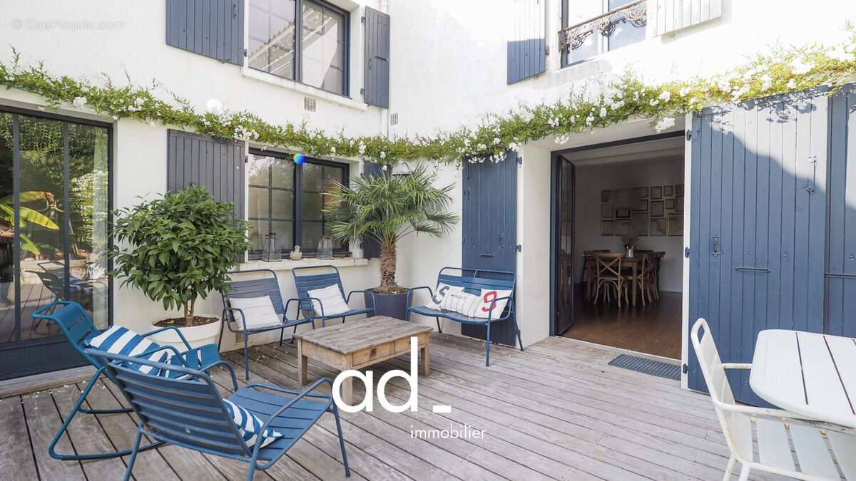 Maison à NIEUL-SUR-MER