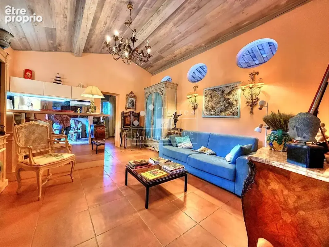 Maison de plain-pied avec piscine et appartement indépendant – Tourtour - photo 17
