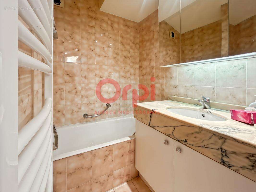 Appartement à FREJUS