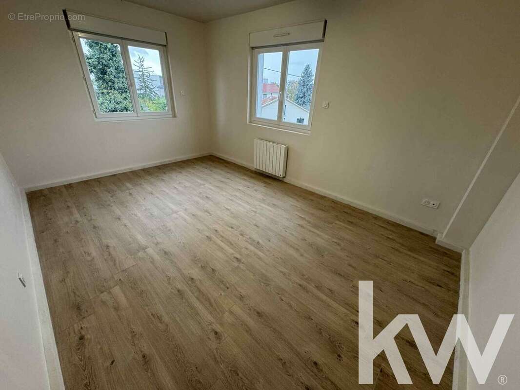 Maison à PONT-DU-CHATEAU