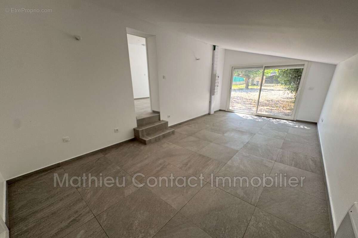 Maison à BOUILLARGUES