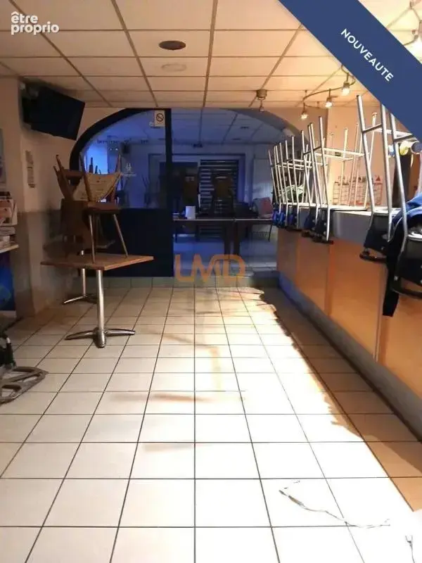 bar restaurant ,avec 2 appartements - photo 3