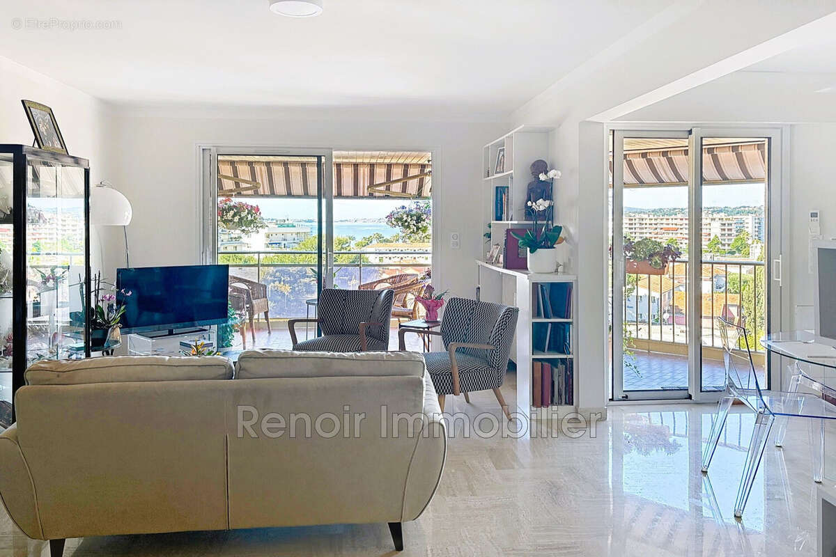 Appartement à CAGNES-SUR-MER