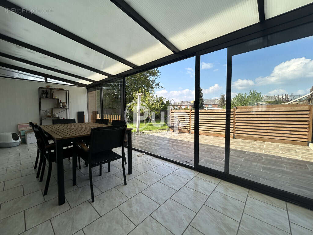 Maison à DROCOURT
