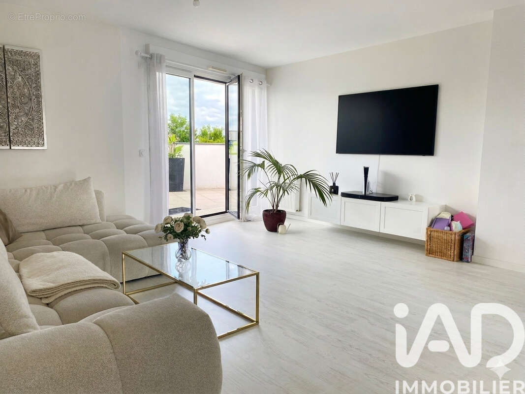 Photo 2 - Appartement à BRY-SUR-MARNE